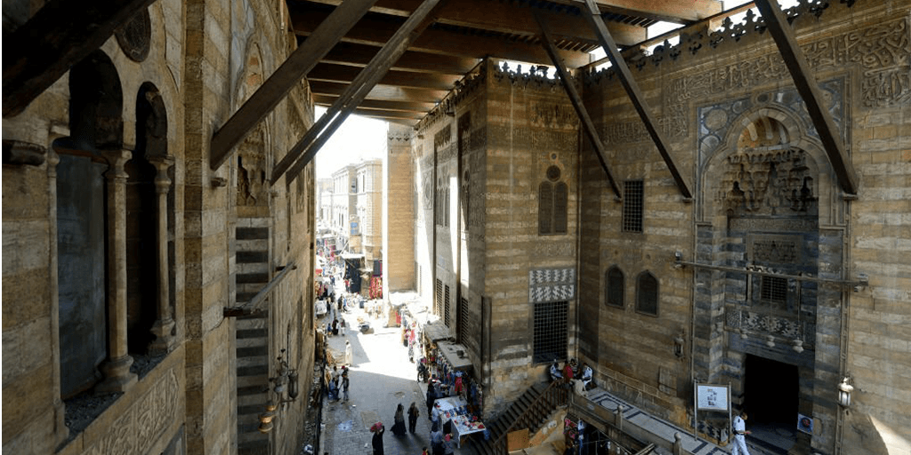 Al Muizz Street 4.jpg