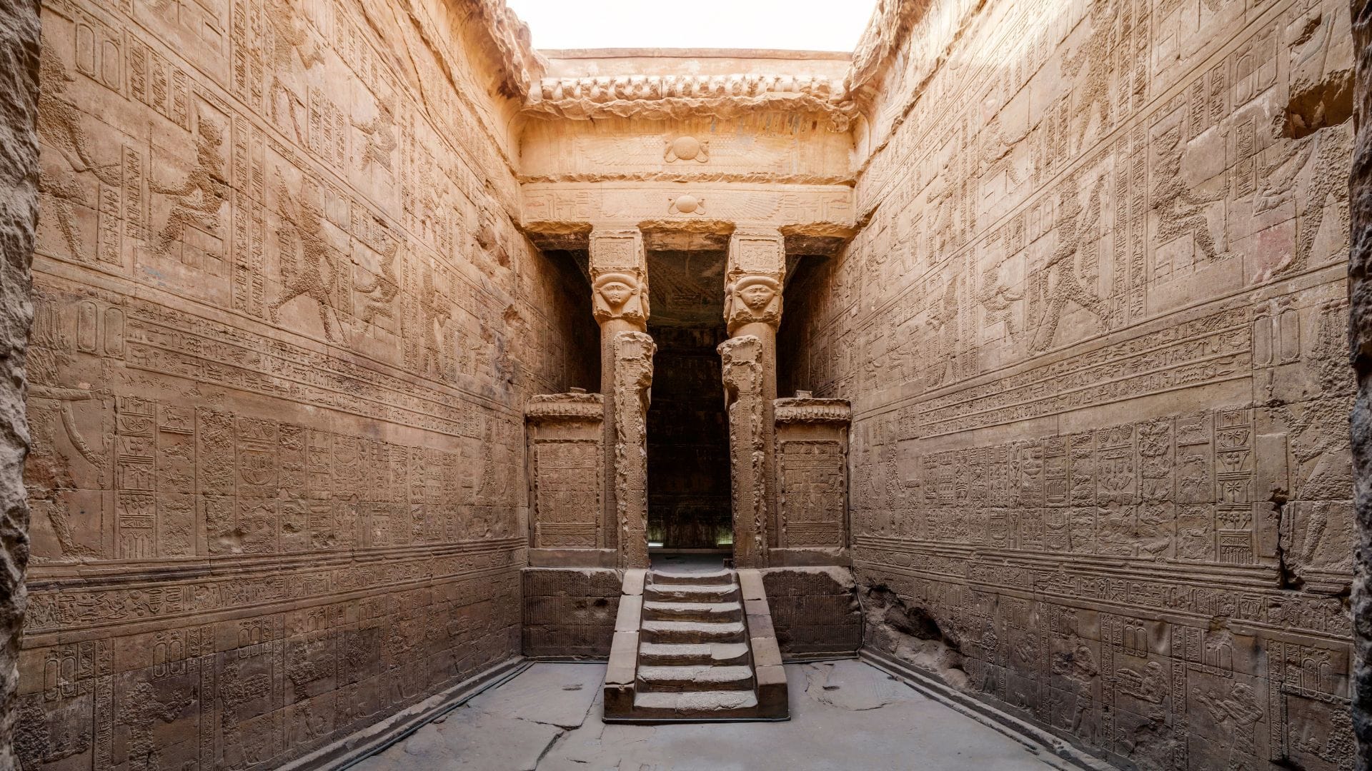 Temple of Dendera Tour Top Class Egypt Travel Temple of Dendera Tour Top Class Egypt Travel