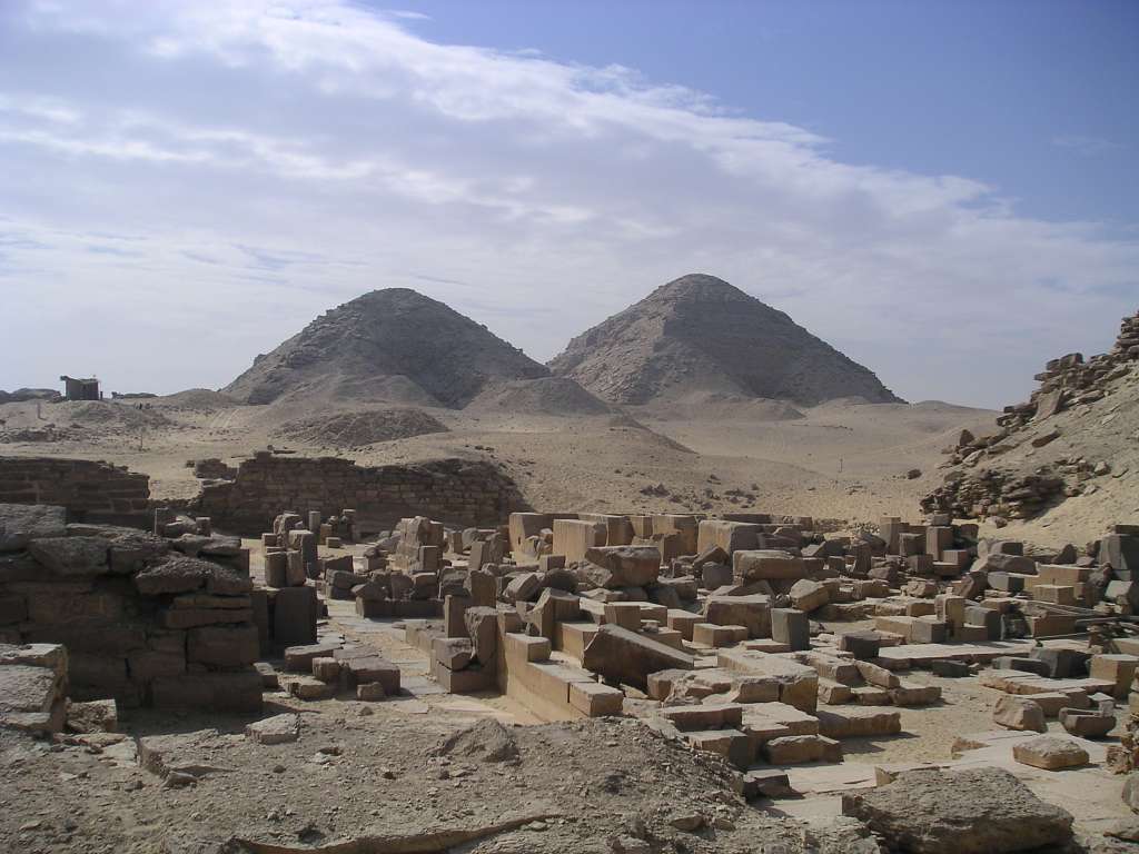 pyramides abusir