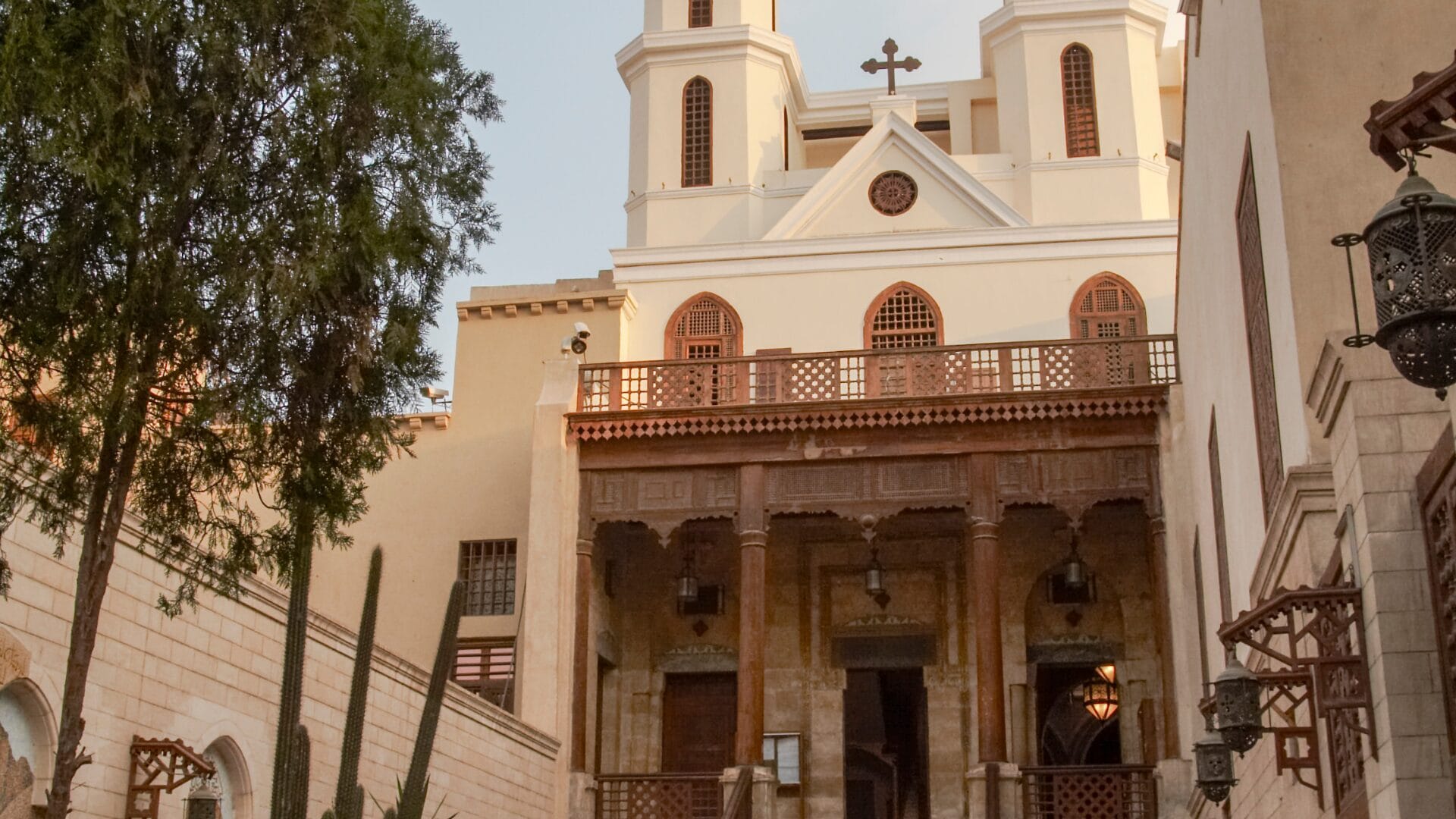 the hanging church Egypt- Top Class