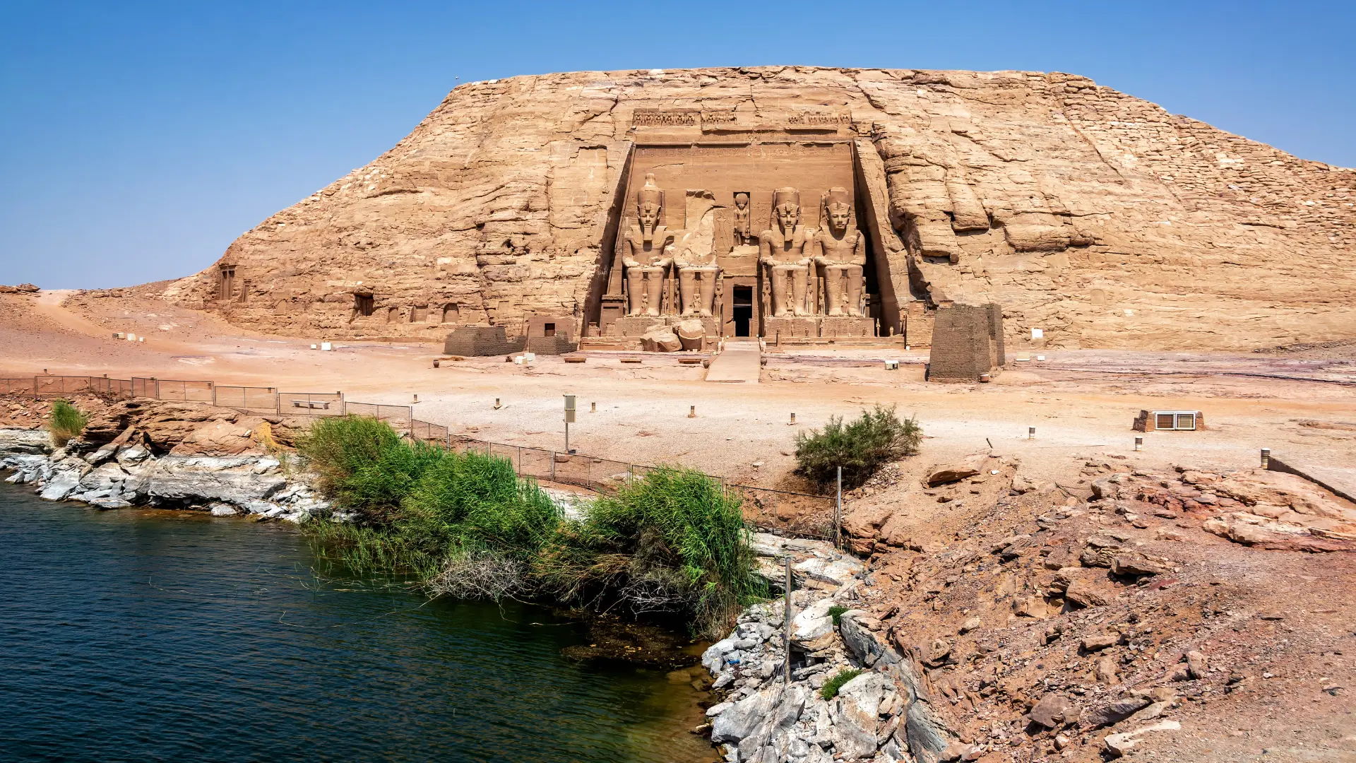 ABU SIMBEL 1